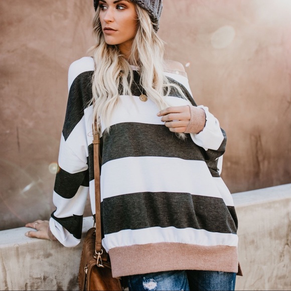 LAST CLEARANCE‼️Oversized Striped Sweater - Picture 4 of 8
